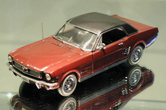 Danbury Mint Paperwork 1966 Ford Mustang Hardtop Coupe 