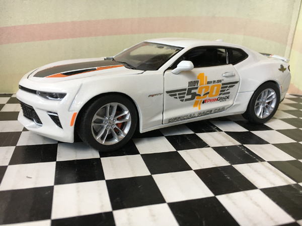 Greenlight Collectibles 2017 Chevrolet Camaro Ss 2016 Indy 500 Pace Greenlight Collectibles 2017 Chevrolet Camaro Ss 2016 Indy 500 Pace Car 50th Anniversary 1 24th Scale Cast Model